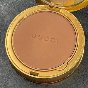 Gucci Natural Beauty Matte Setting Powder